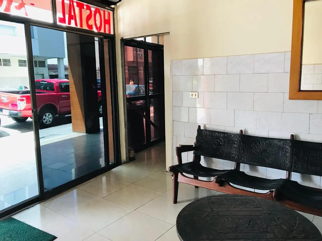 Hostal Acuario Гуаякиль Отель